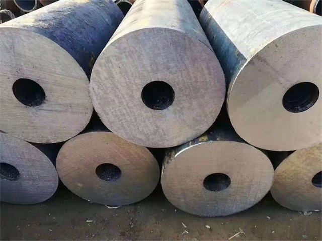 西藏35crmo厚壁无缝钢管