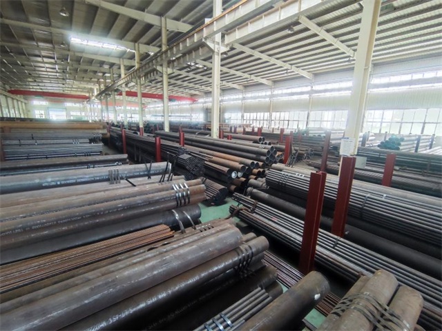 西藏15CrMoG高压锅炉用无缝钢管